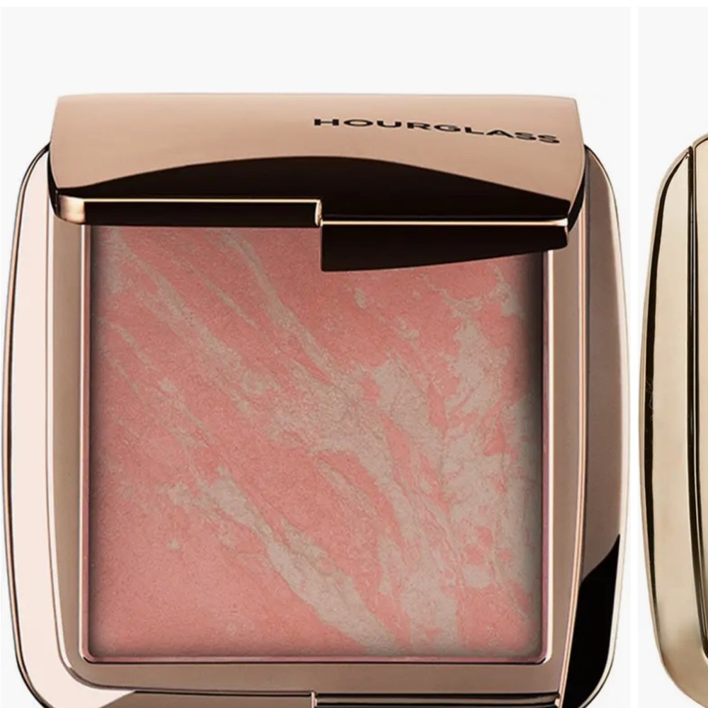 UNOPENED Hourglass Ambient Lighting Blush- Dim Infusion